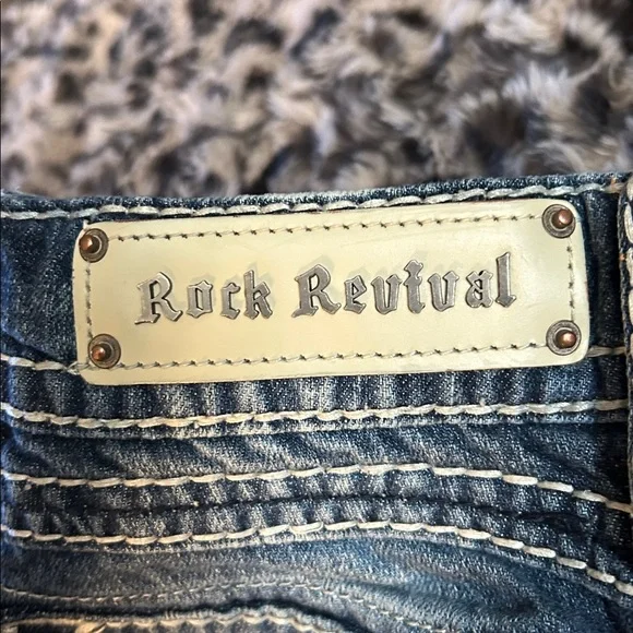 Rock Revival 30 Blue Denim Shorts with White Stitching - Picture 4 of 16